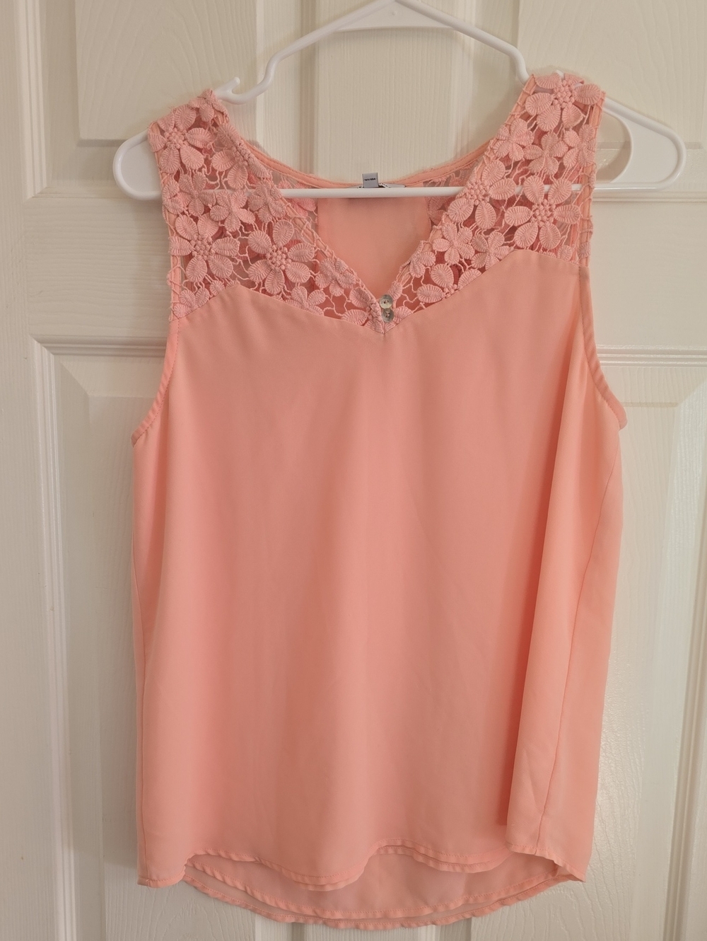 Naked Zebra Peach Floral Lace V-Neck Camisole